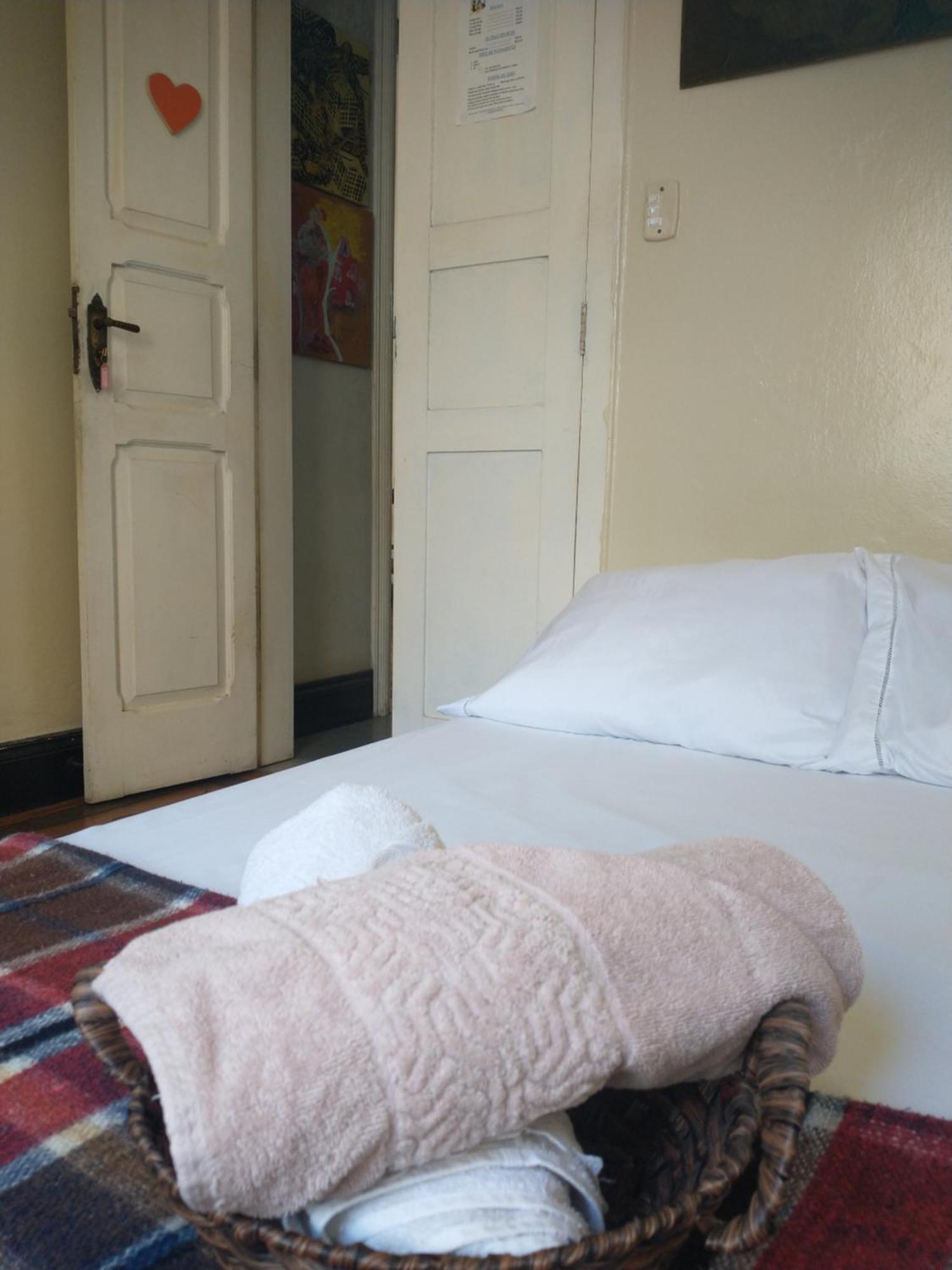 Guanaani Hostel วิตอเรีย ภายนอก รูปภาพ