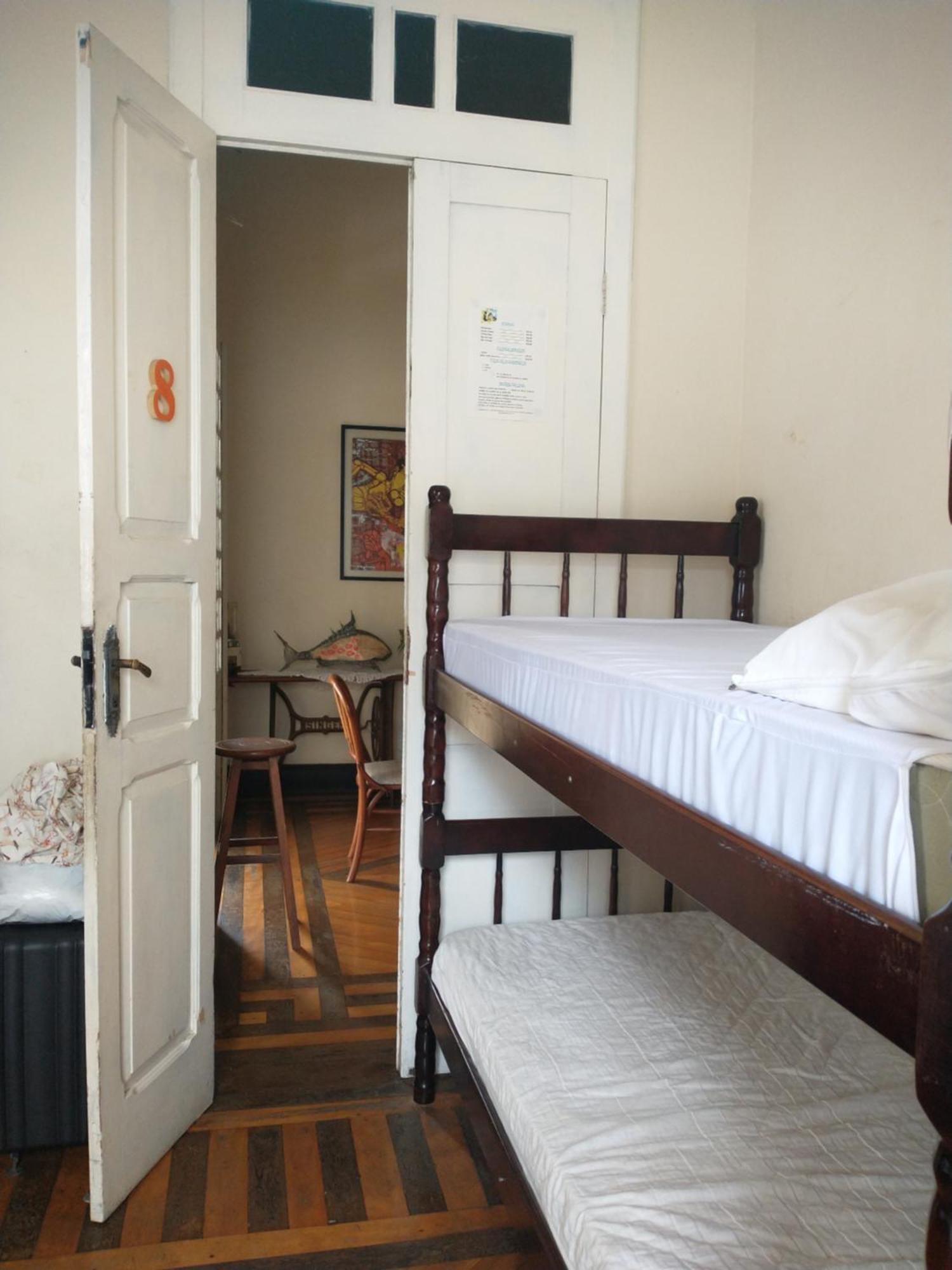 Guanaani Hostel วิตอเรีย ภายนอก รูปภาพ