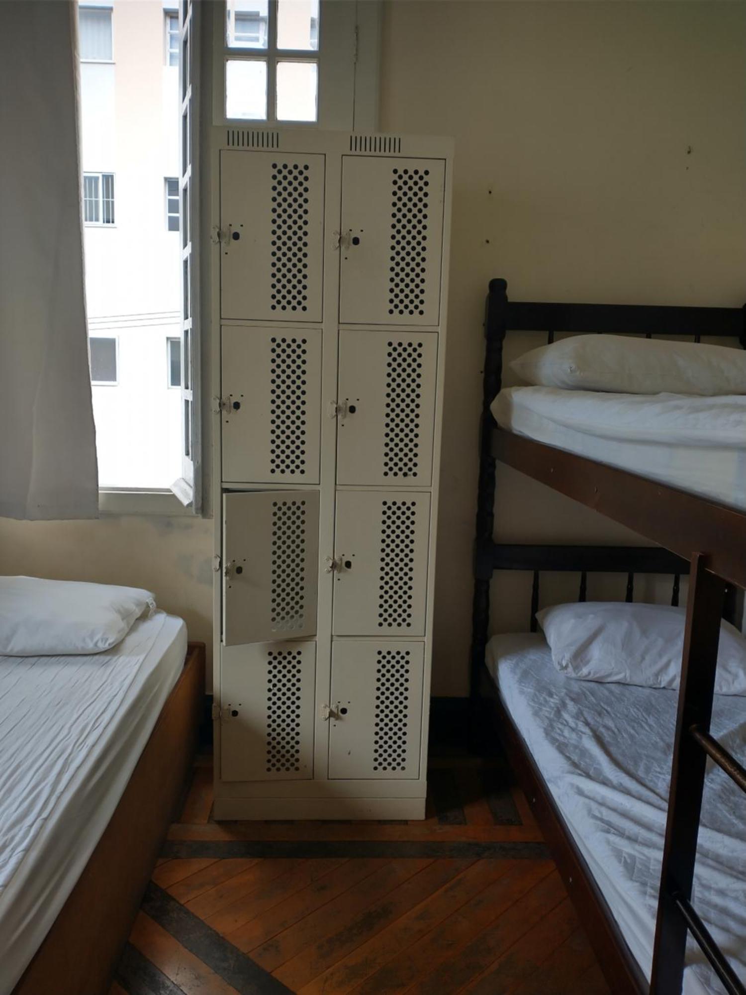 Guanaani Hostel วิตอเรีย ภายนอก รูปภาพ