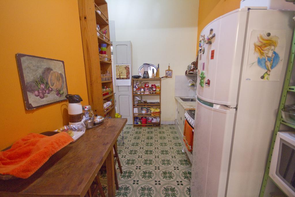 Guanaani Hostel วิตอเรีย ภายนอก รูปภาพ